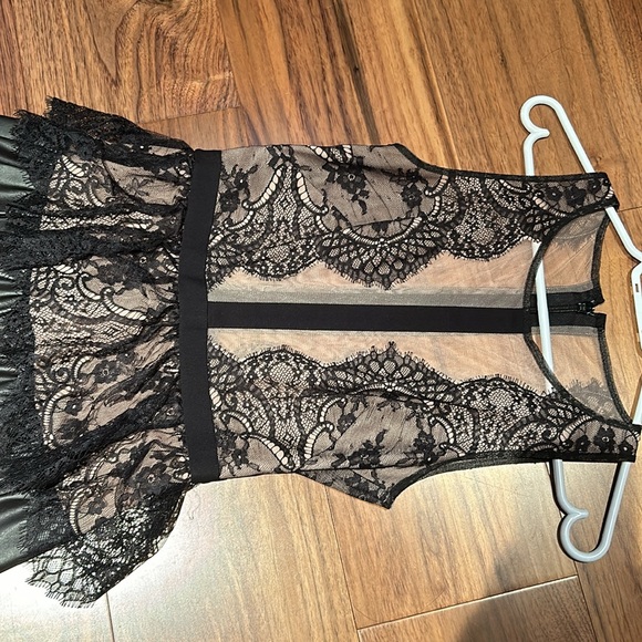 BCBGmaxazria Layton mini Dress size 0 (new with tag) - Picture 2 of 6